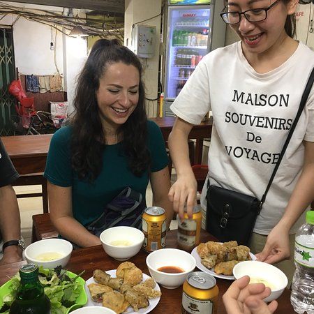 Visite gastronomique privée à pied dans les rues de Hanoï