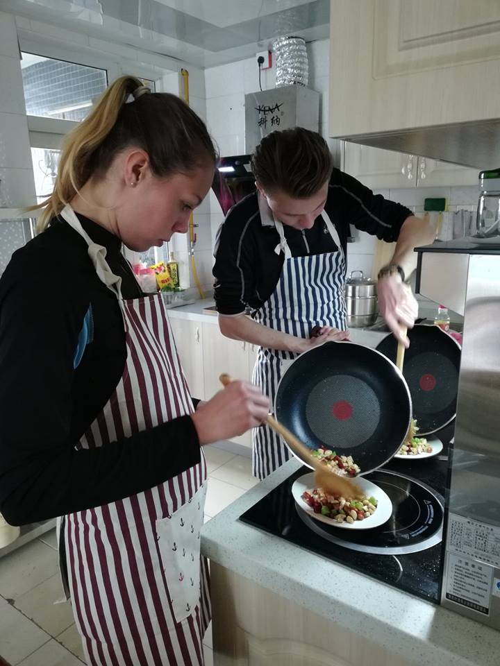 Healthy Chinese Classic Dish Cooking Class with Market Tour