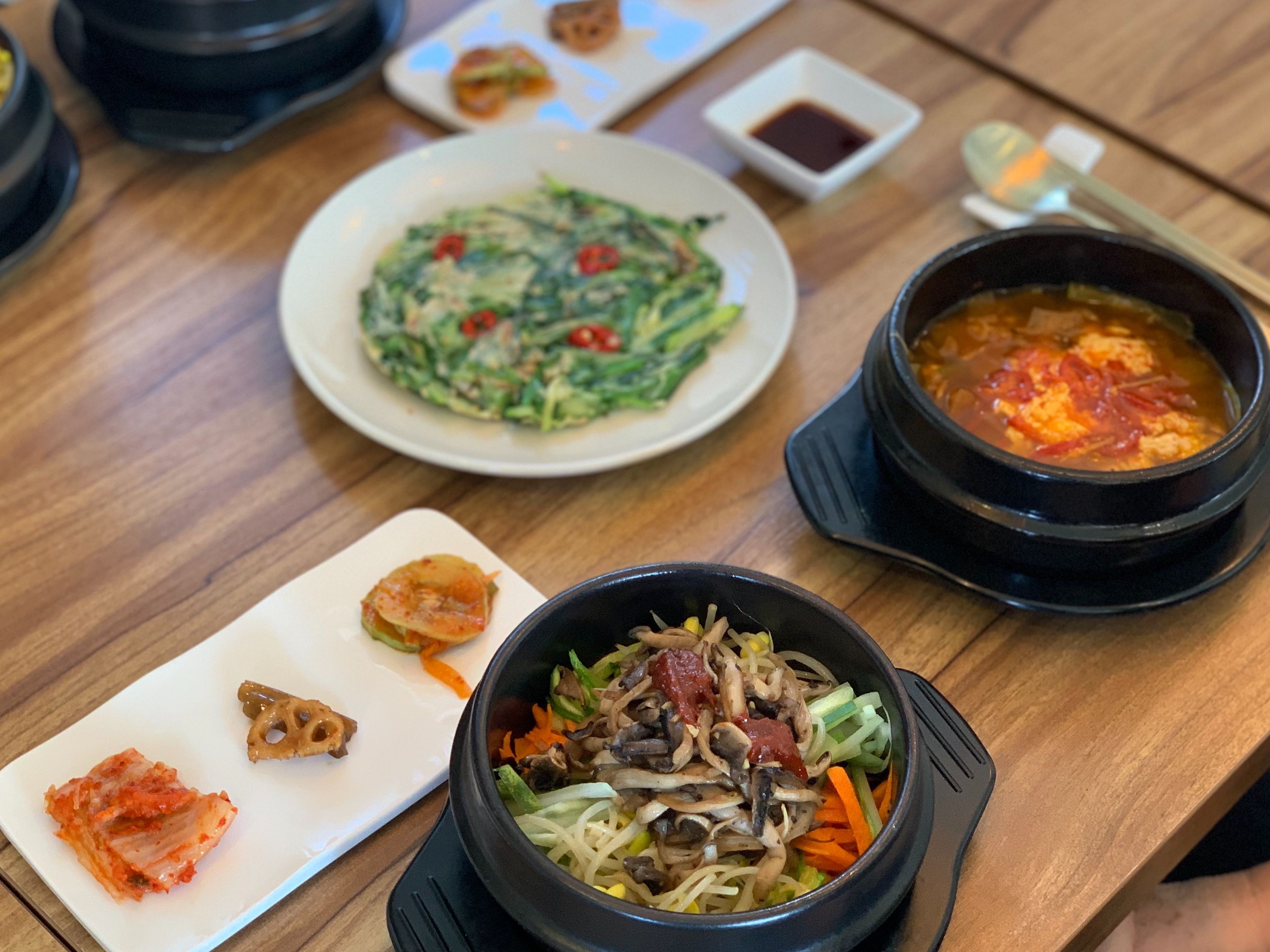 Yoojin's Kitchen Healthy Korean Cooking Class and Market Tour with a