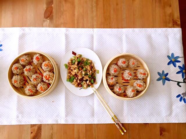 Healthy Sichuan Classic Dish Cooking Class with Market Tour