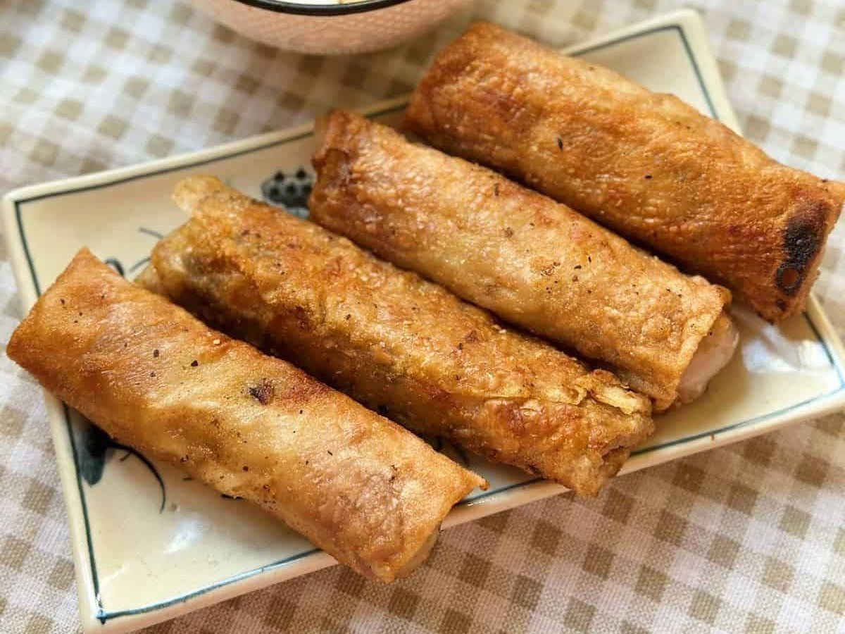 Cook Nem Rán & Bún Chả in Hanoi Garden Villa and Free Egg Coffee