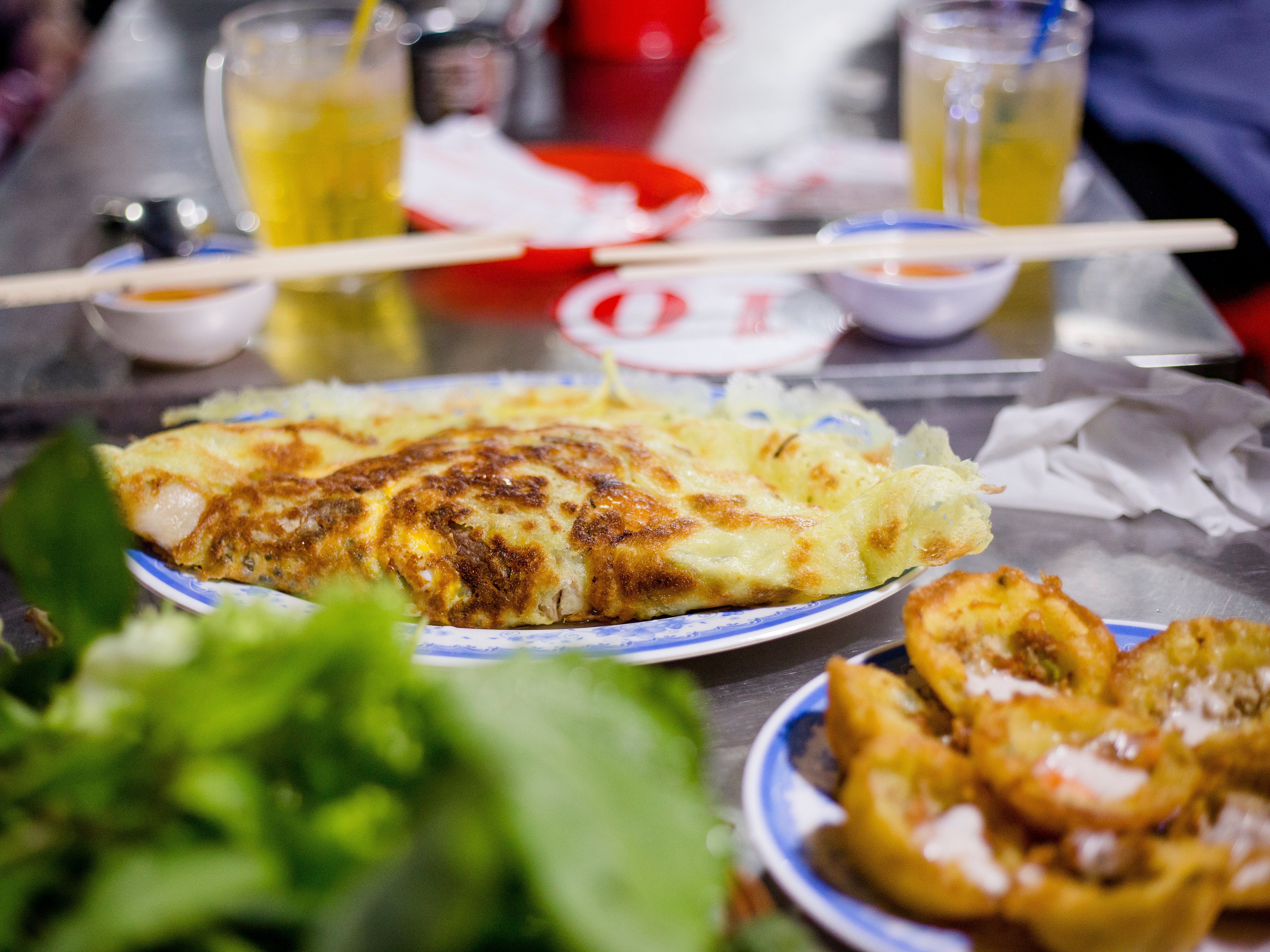 Visite gastronomique privée en moto de nuit