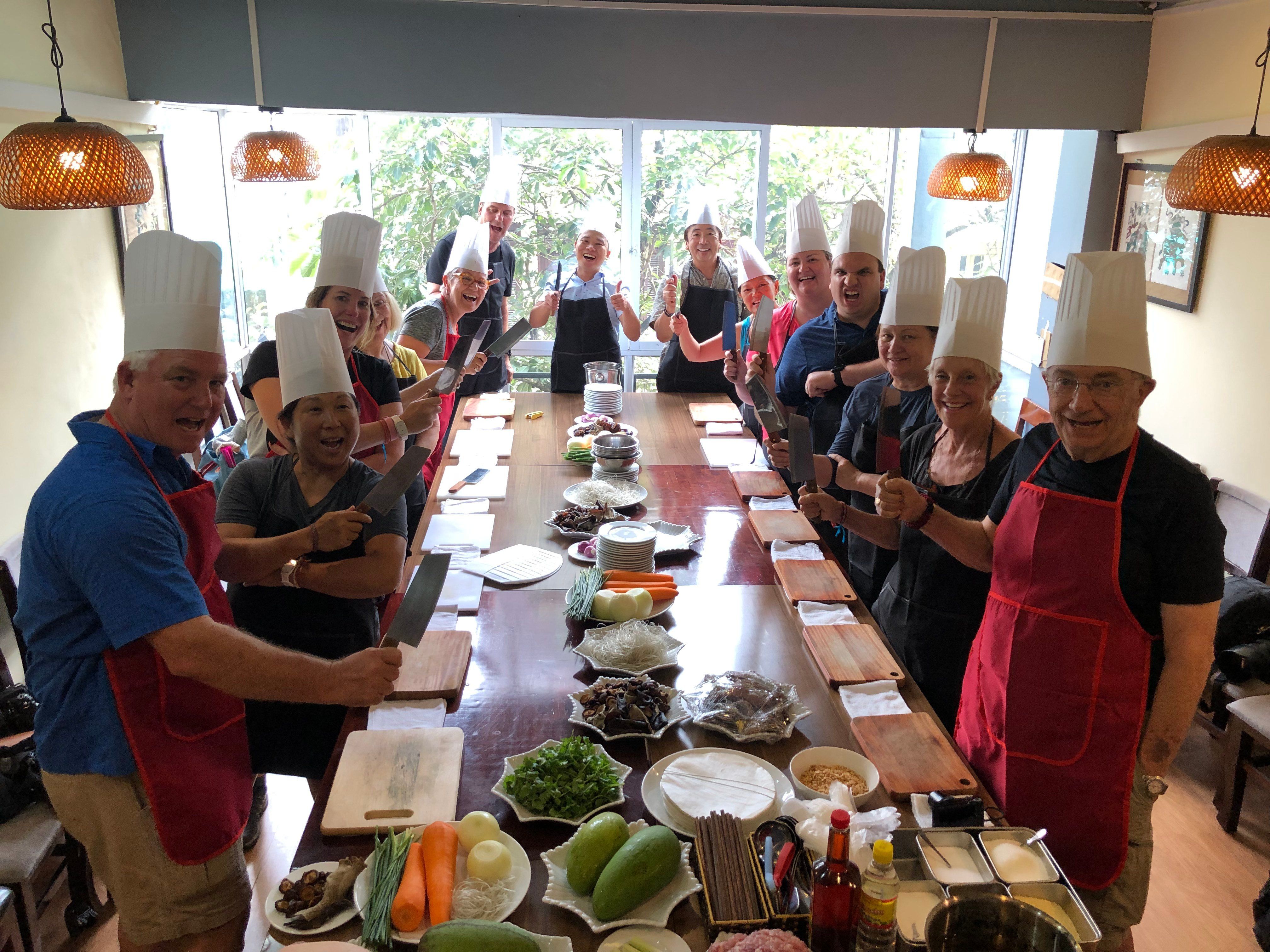 Hoang's Cooking Class with Local Market Tour