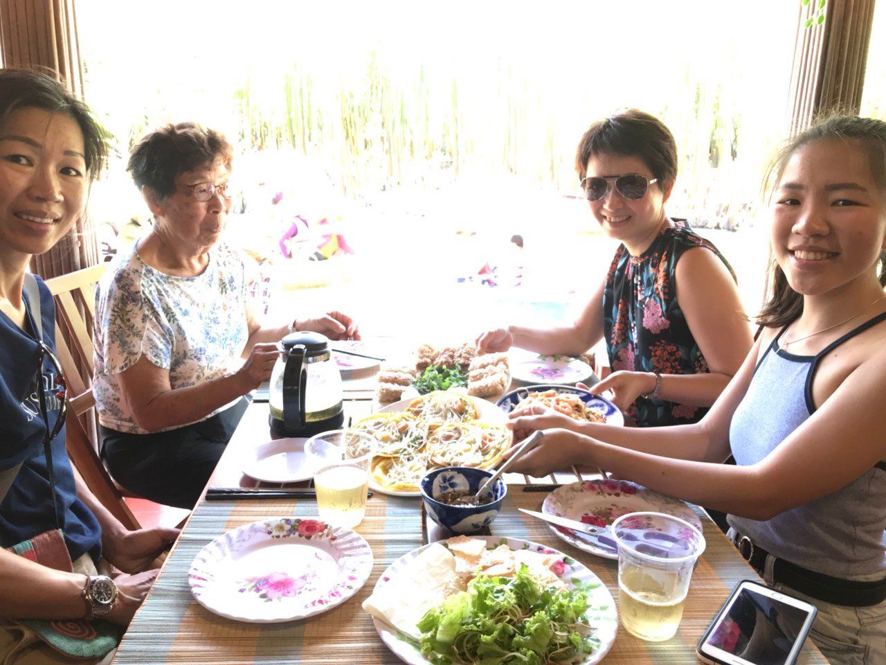 Cours de cuisine dans la cocoteraie de Cam Thanh avec visite du marché