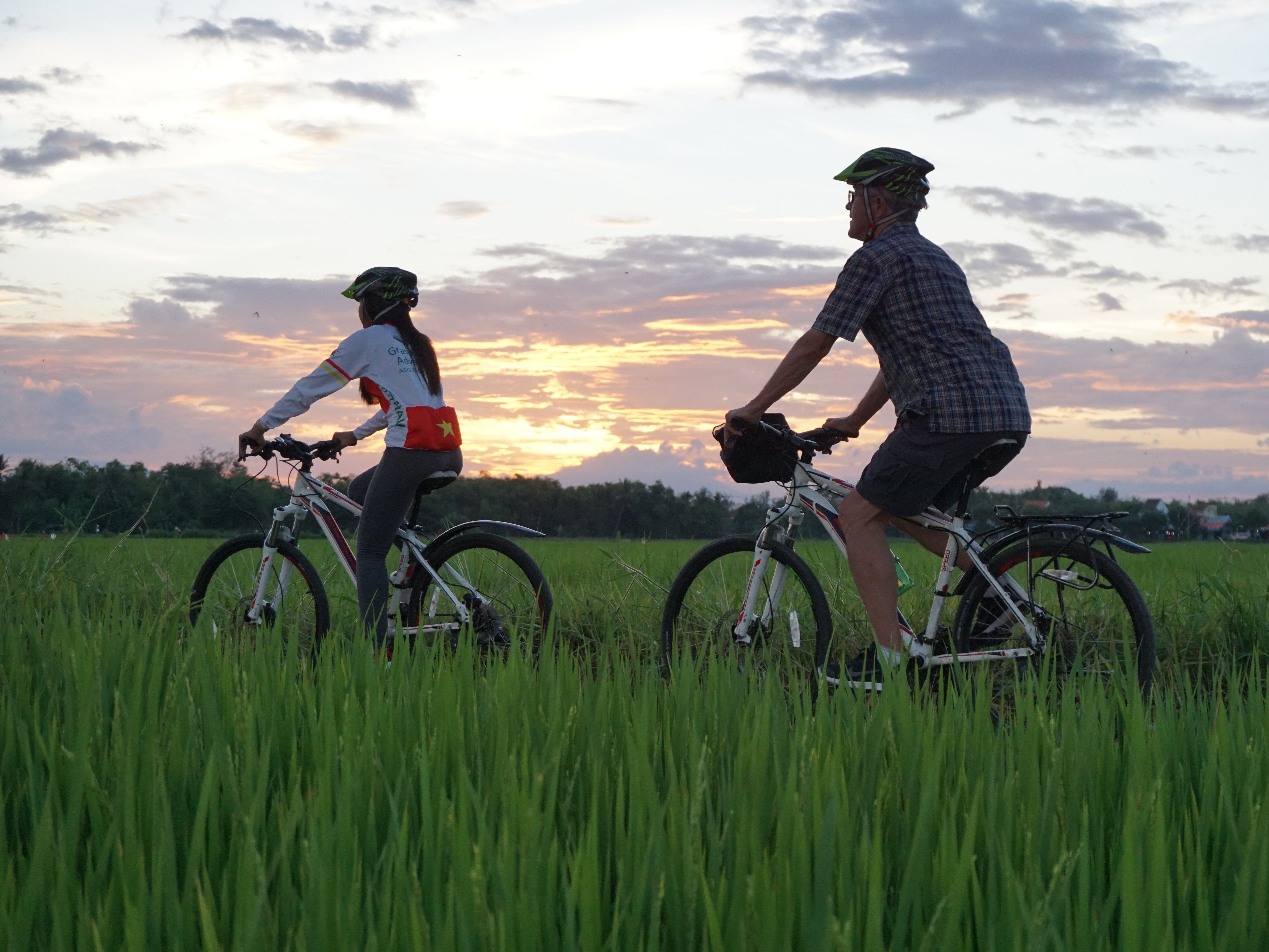 Hoi An Food Tour by Bike in Hoi An: Book and Enjoy with Cookly