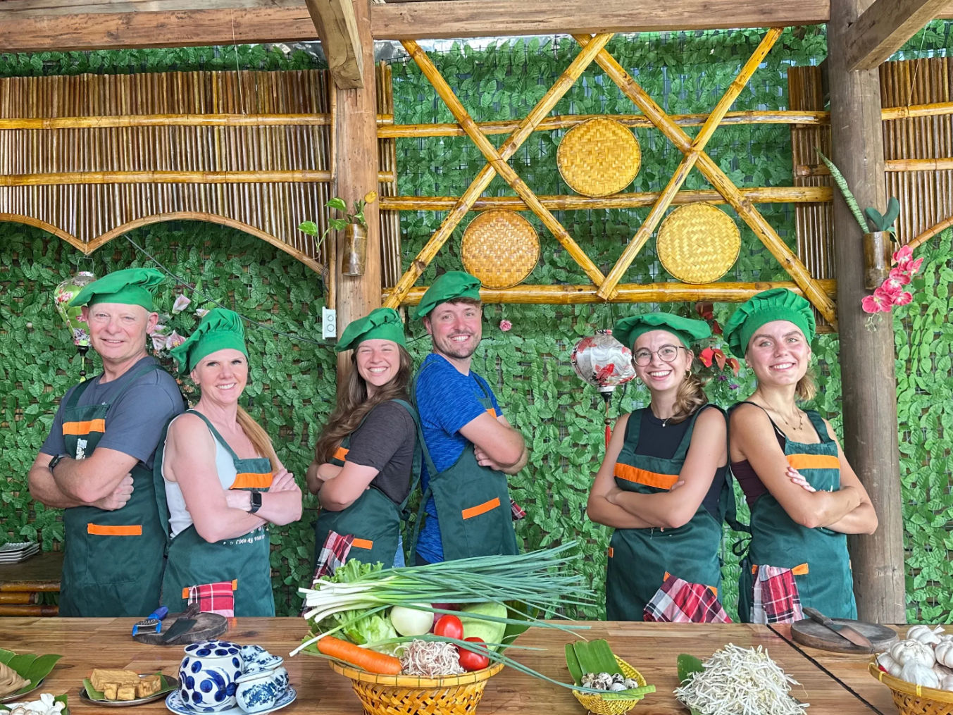 Hoi An Riverside Cooking Class with Market Tour, Basket Boat & Fishing