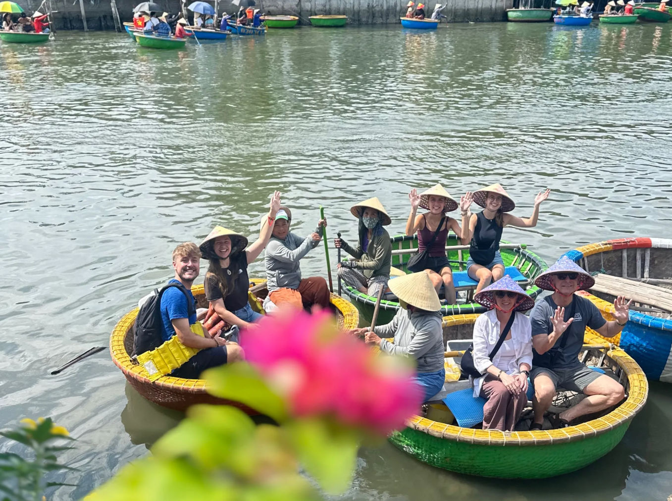 Hoi An Riverside Cooking Class with Market Tour, Basket Boat & Fishing