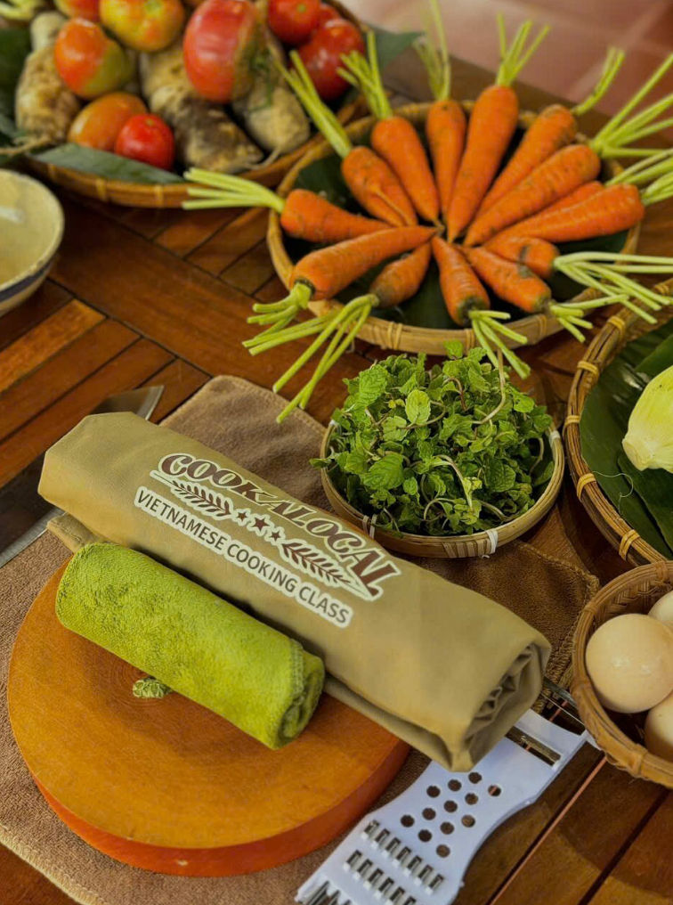 Hoi An Vietnamese Cooking Class & Coconut Basket Boat Ride