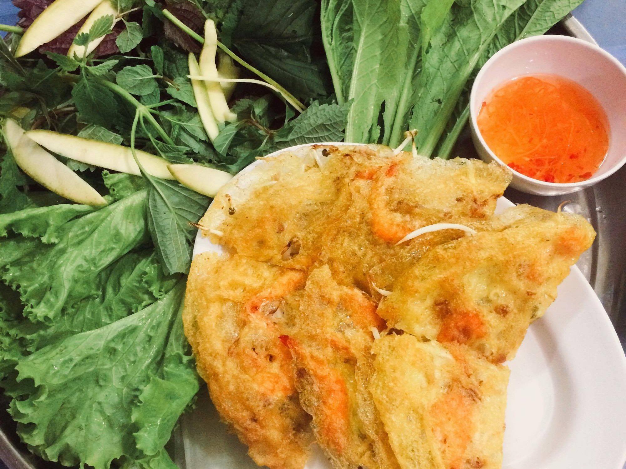 Hoi An Walking Tour and Cooking Class in Local Village