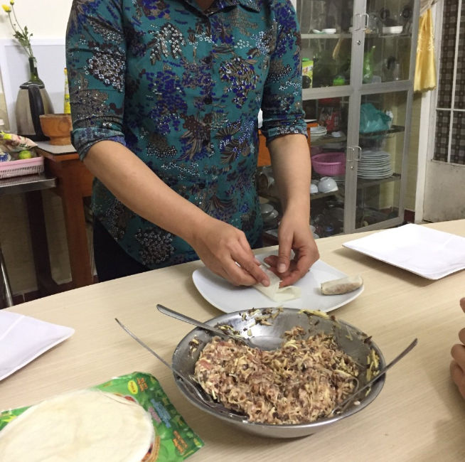 Home Cooking Class with Central Market Tour in Dalat