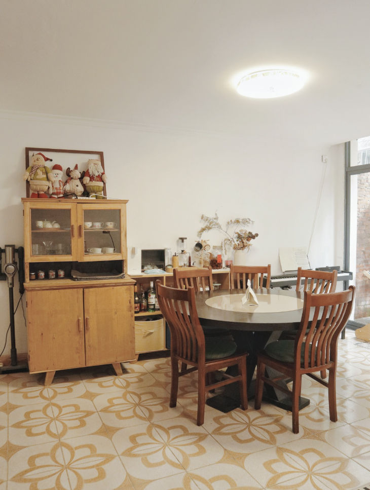 Home Dining: Sichuan & Northeast Chinese Dinner in a Local Chengdu Apartment