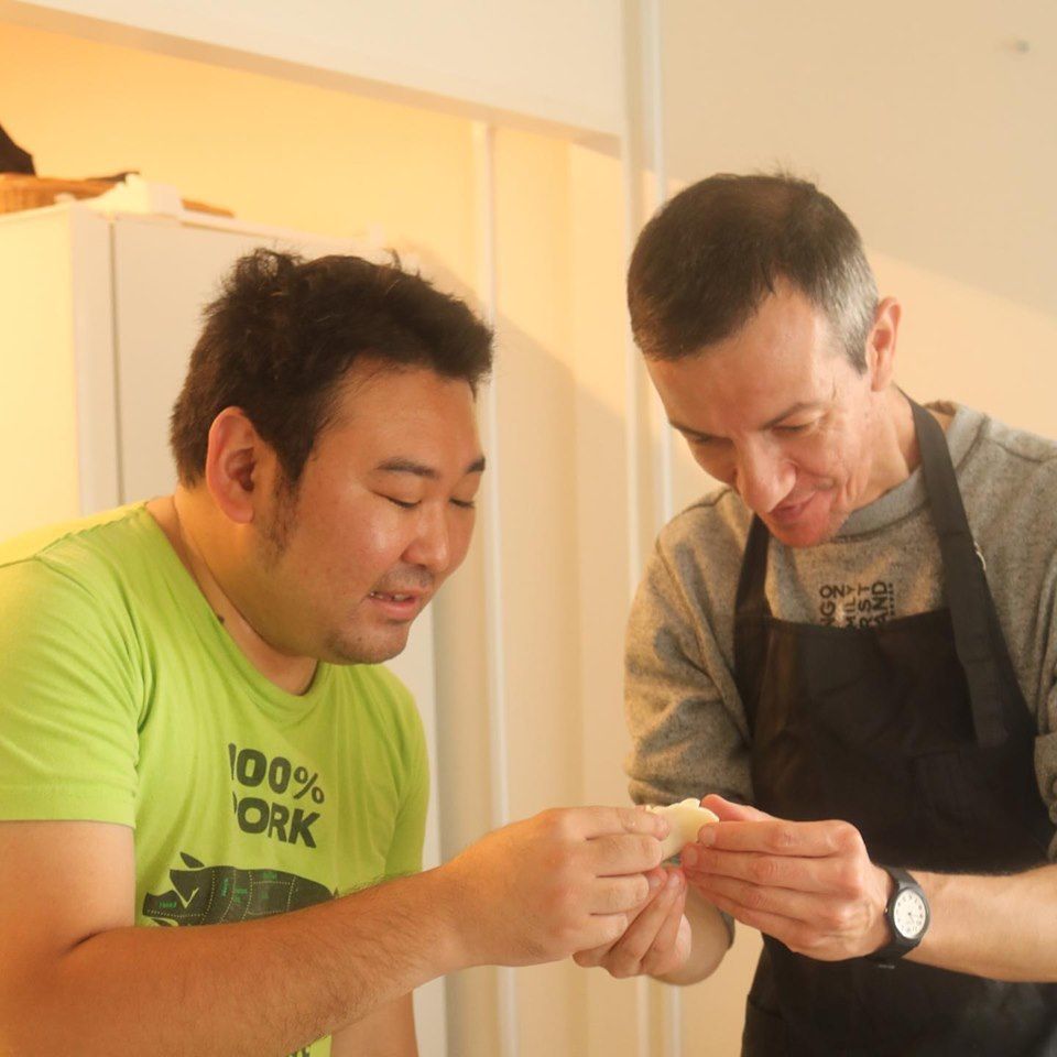 Authentische japanische Küche: Hausgemachte Ramen von Grund auf