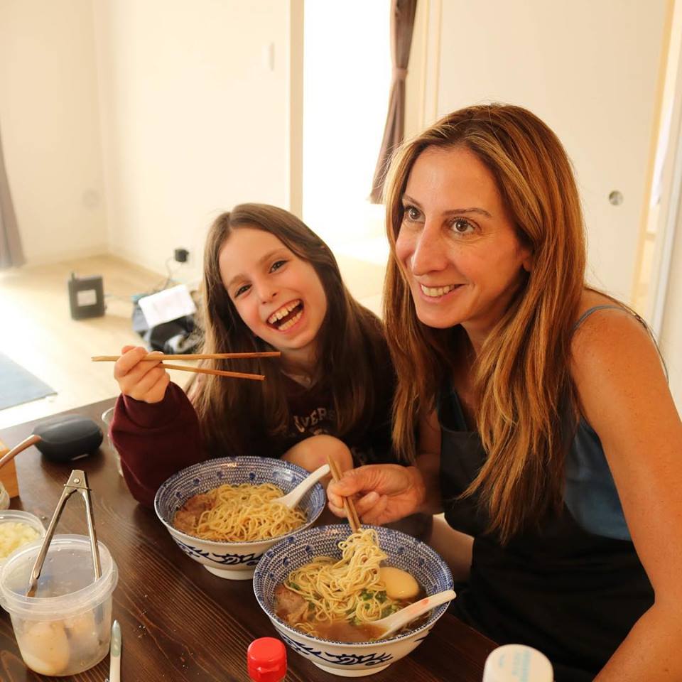 Authentische japanische Küche: Hausgemachte Ramen von Grund auf