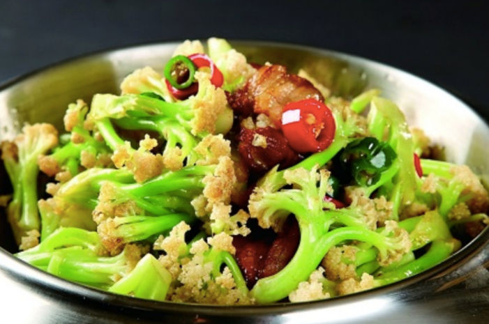 Home-Style Chinese Cooking Class with Local Market Visit in Xian