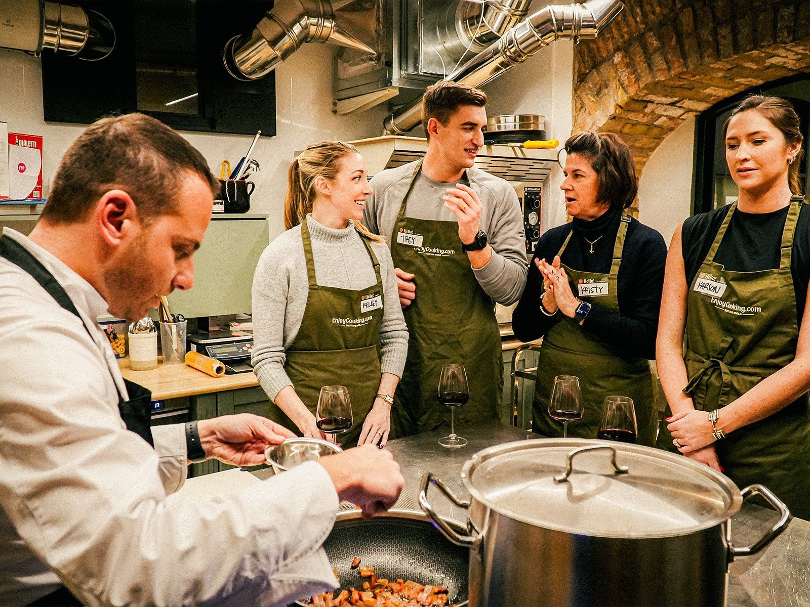 Homemade Pasta & Tiramisu Class with Free-Flow Wine by the Colosseum