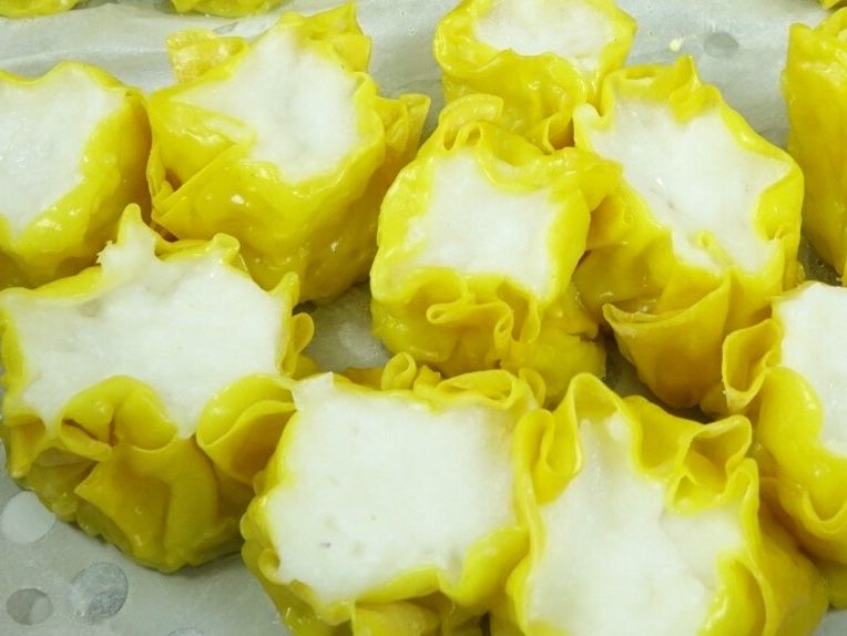 Hong Kong Famous Street Food Cooking with Fish