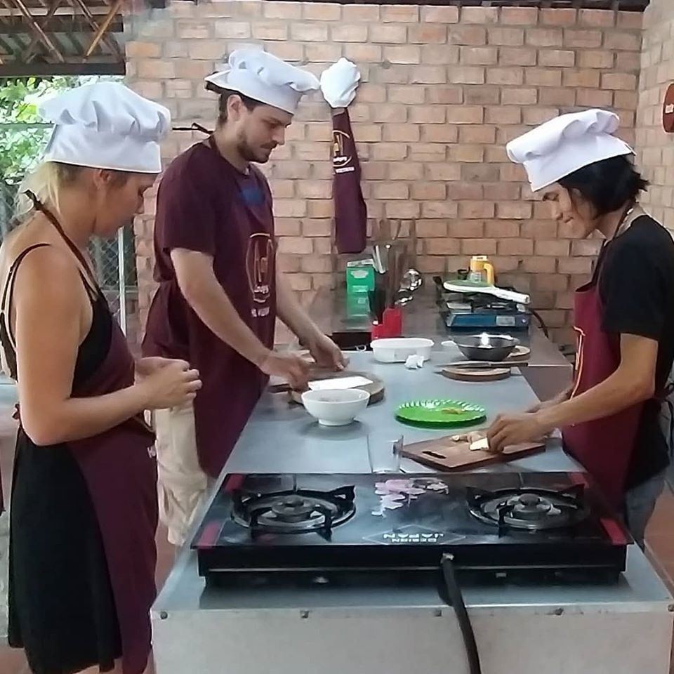 Hue Specialty Cooking Class with Market Tour