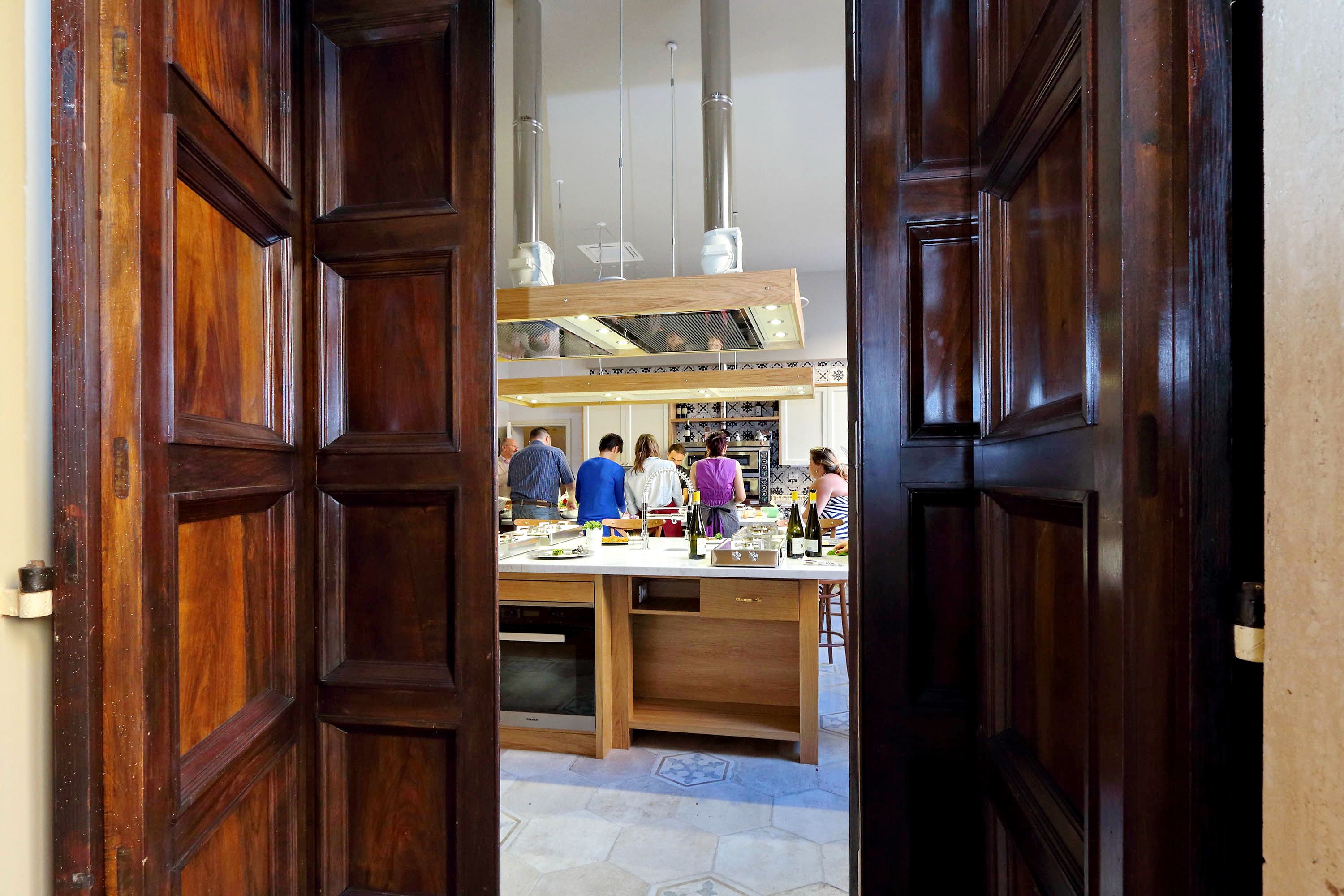 Traditional Pizza and Gelato Making Class in Rome near Piazza Navona