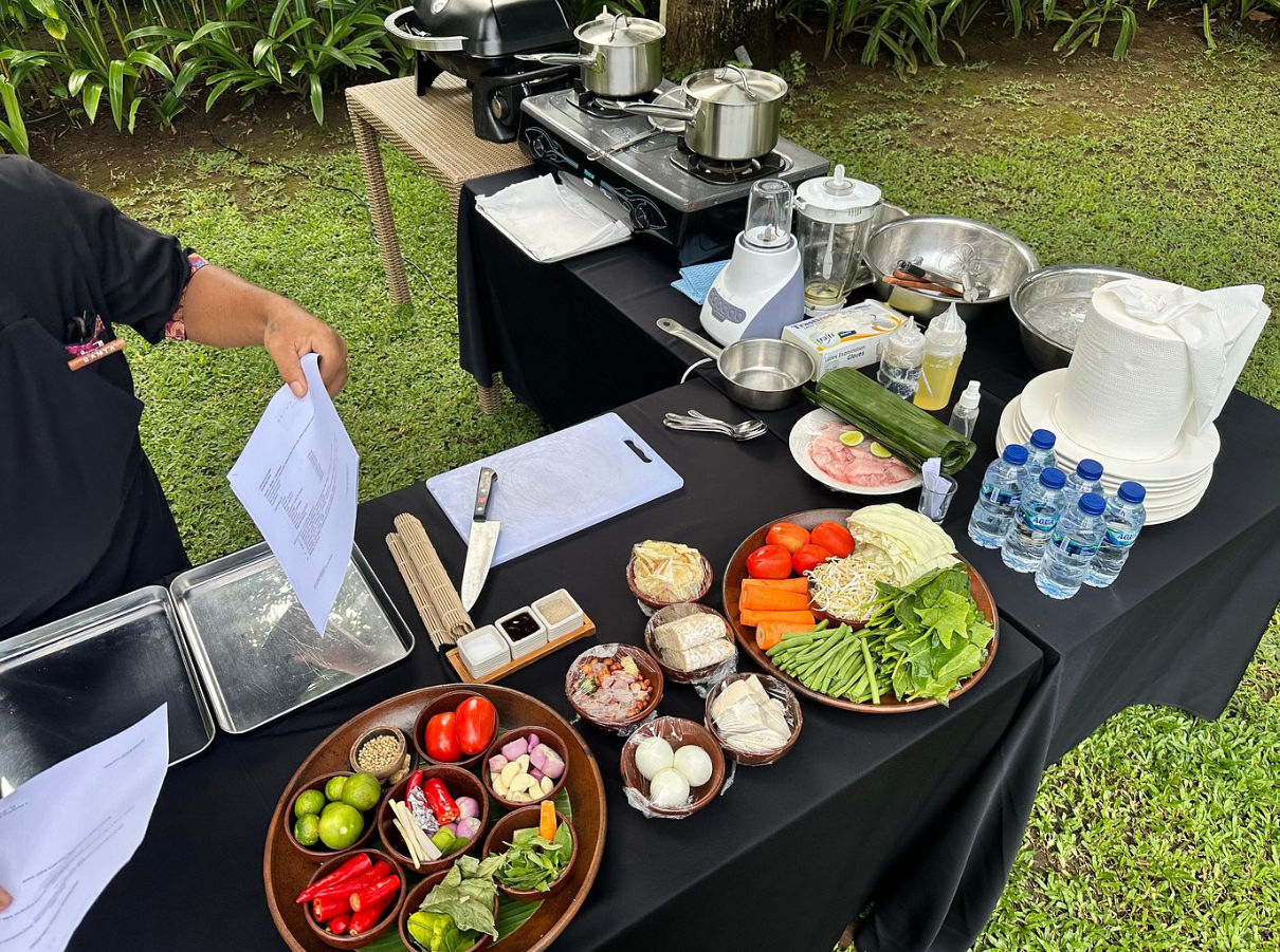 Indonesian Cooking Experience with Jimbaran Market Visit
