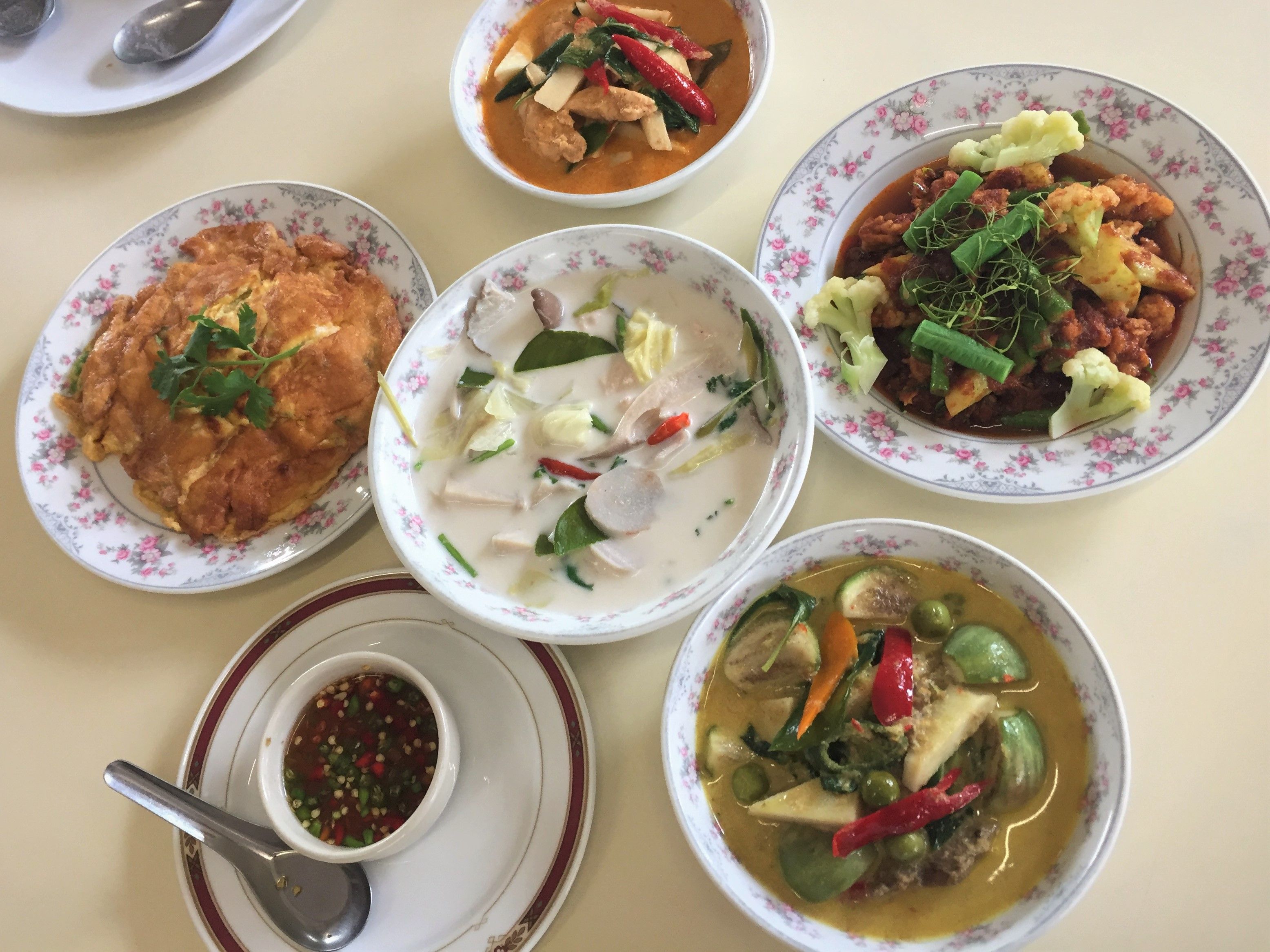 2 Day/1 Night Fun Thai Cooking Class in Family Kitchen Room and Boat Trip Included