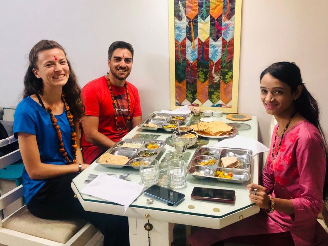 Hands-On Cooking Experience with a Local Family in Jaipur