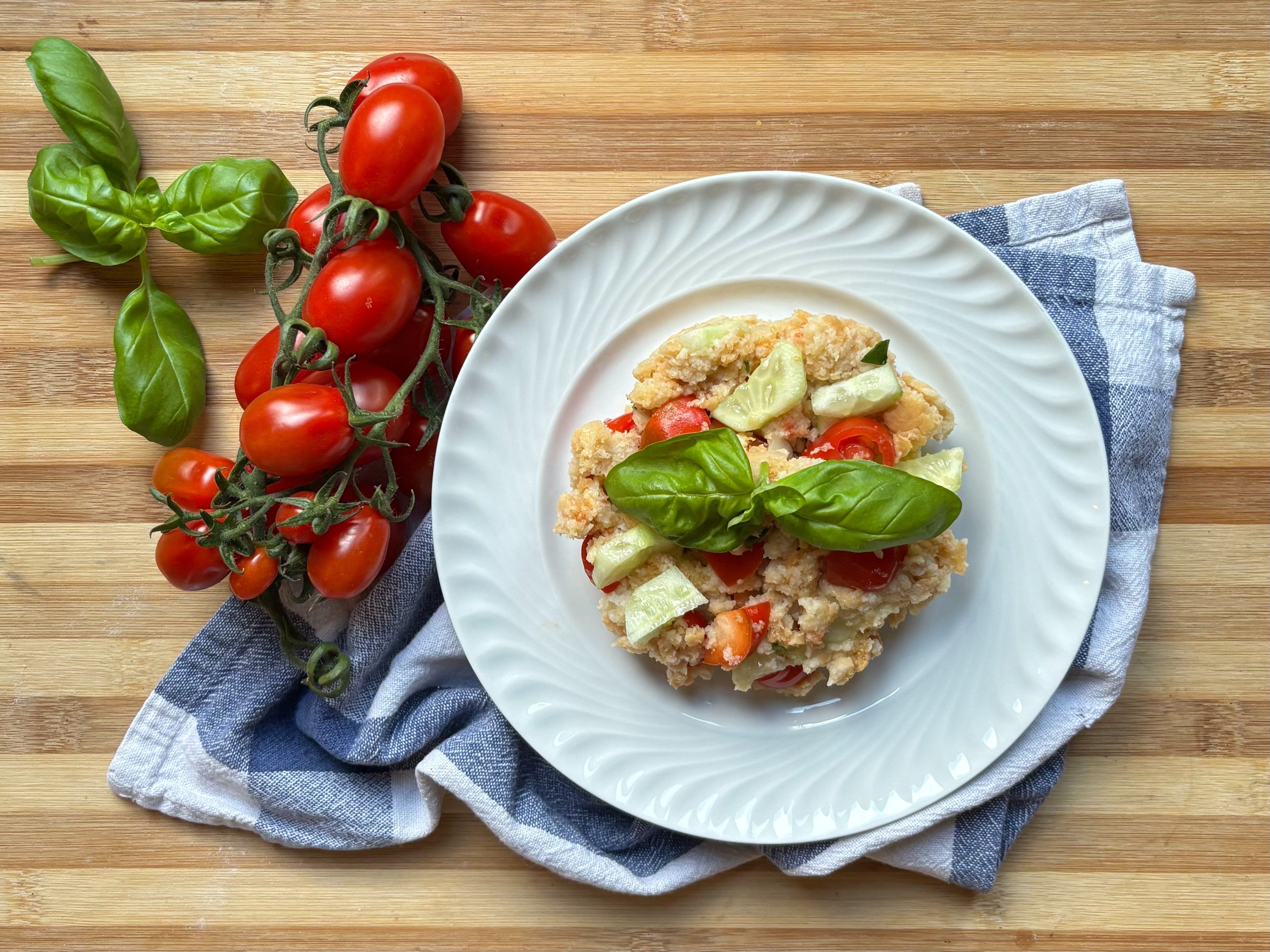 Tastes of Tuscany: Italian Aperitif & Tiramisu Experience