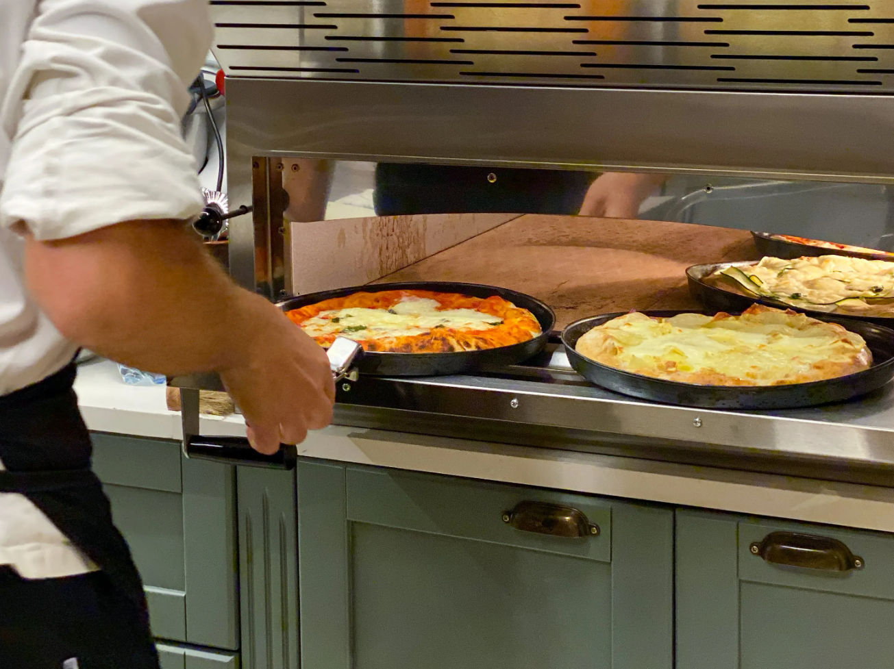 Italian Cooking Masterclass by the Colosseum: Pizza, Pasta & Tiramisu with Wine