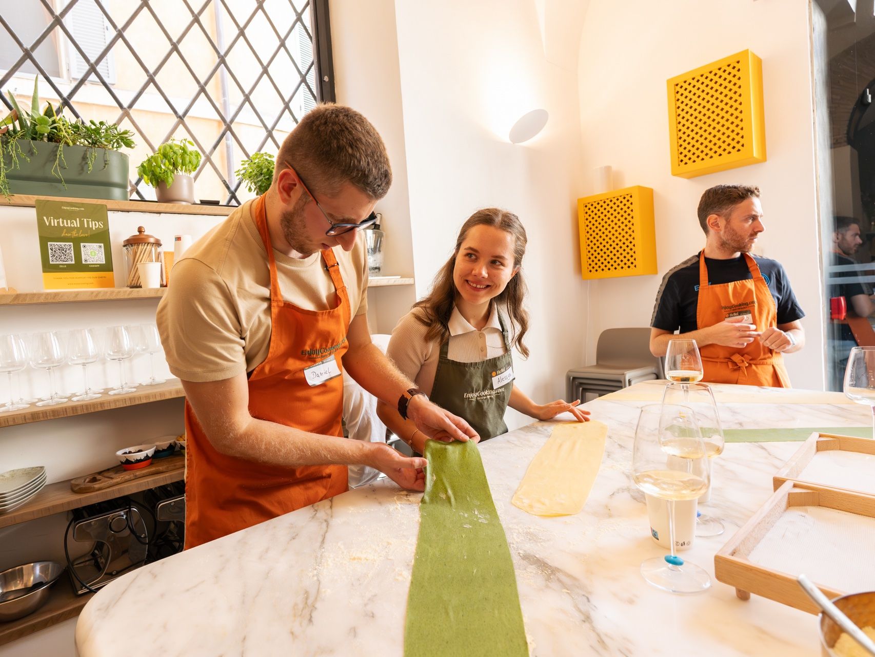 Italian Cooking Trio: Pizza, Pasta & Gelato in Piazza Mattei