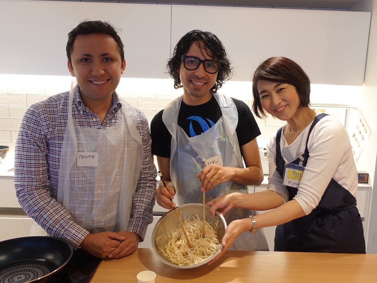 Japanese Gyoza Cooking Class & Market Tour in Tokyo