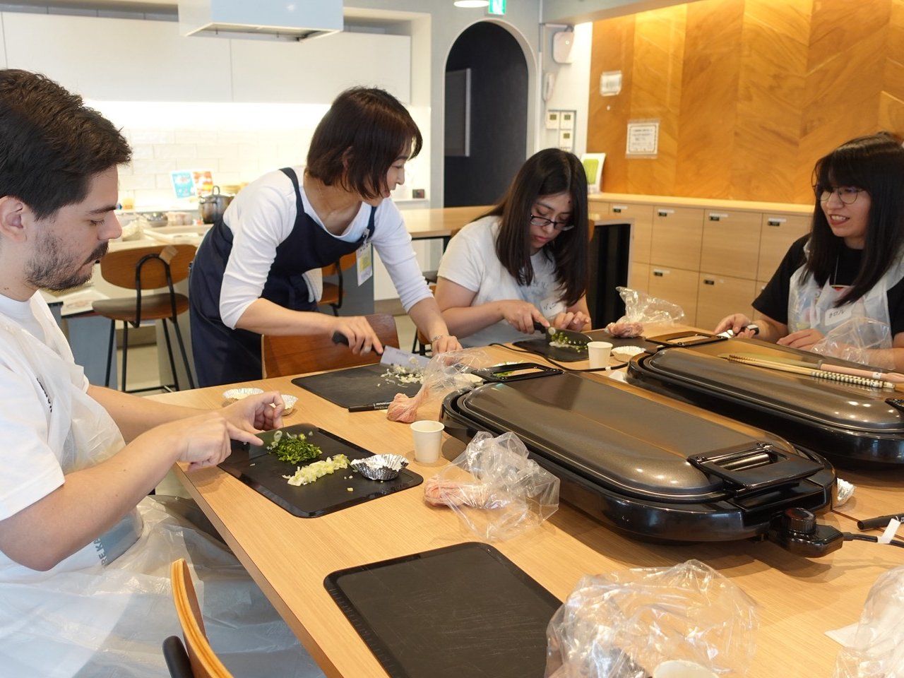 Japanese Gyoza Cooking Class & Market Tour in Tokyo