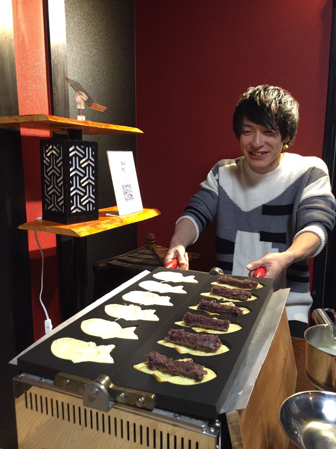 Taiyaki (Fish Shaped Pancake) in Asakusa