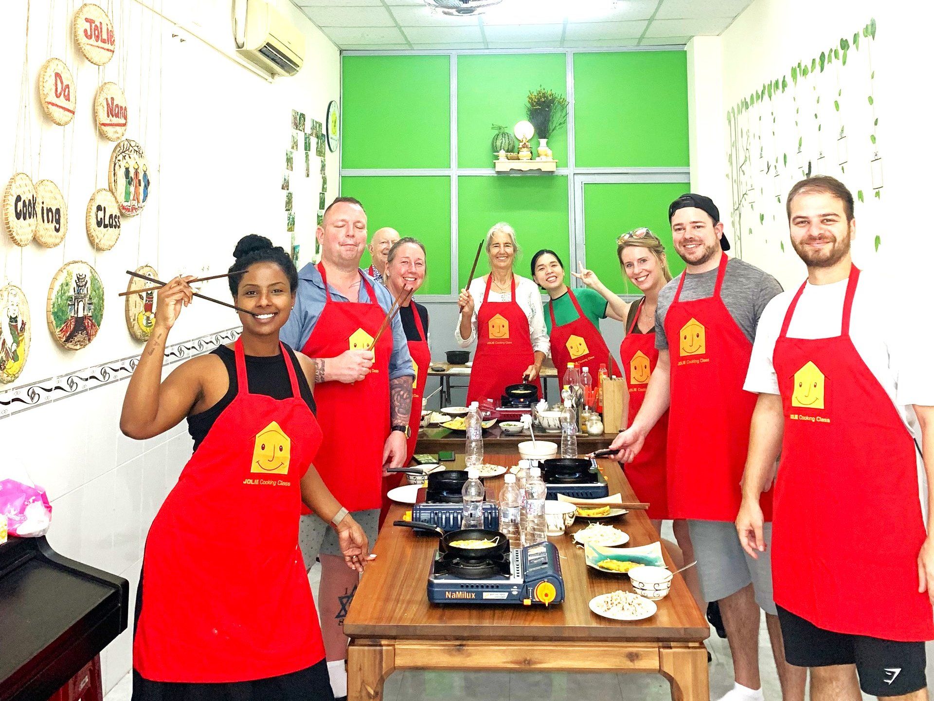 Jolie Da Nang Cooking Class with Organic Garden and Market Tour