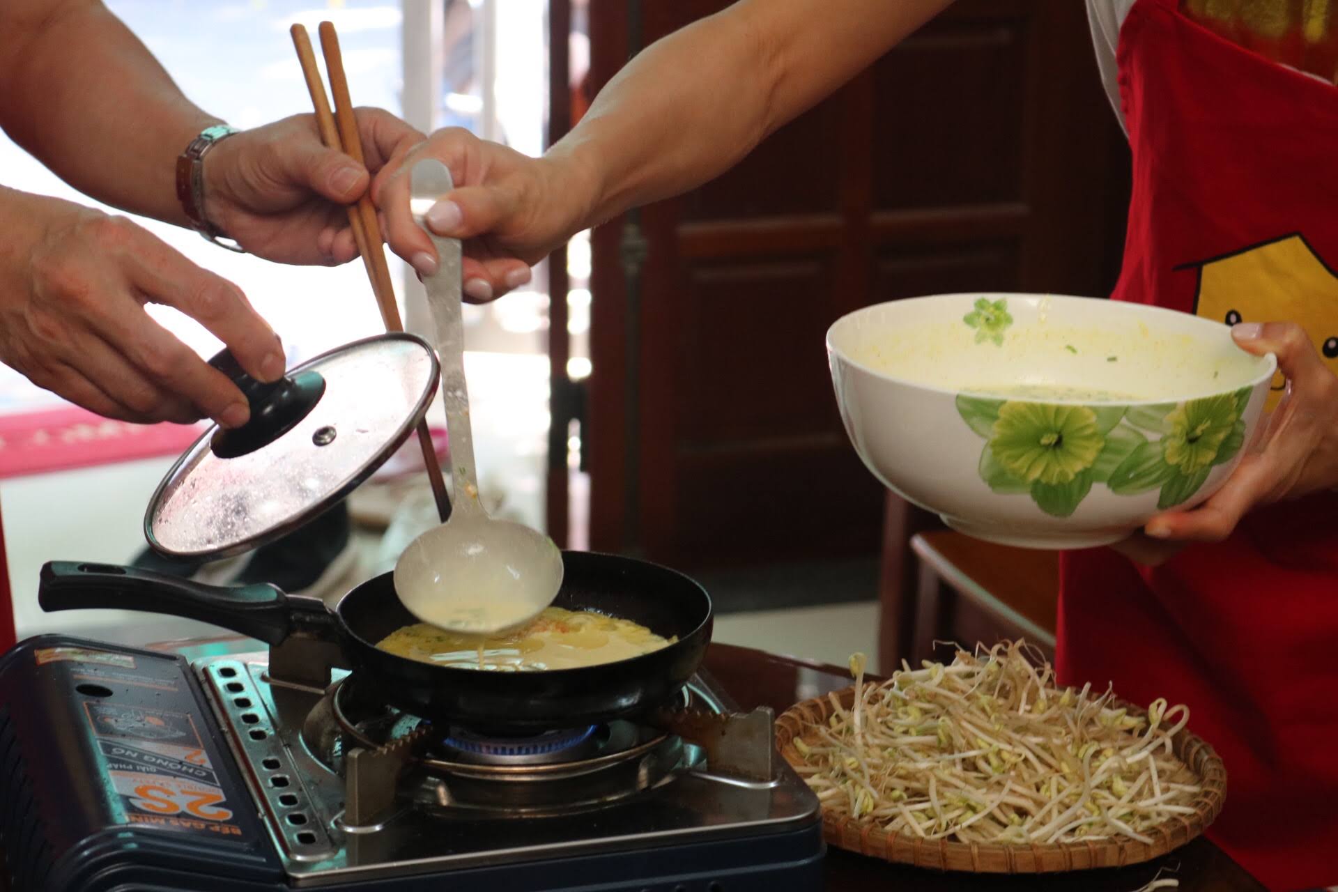 Jolie Da Nang Cooking Class with Organic Garden and Market Tour