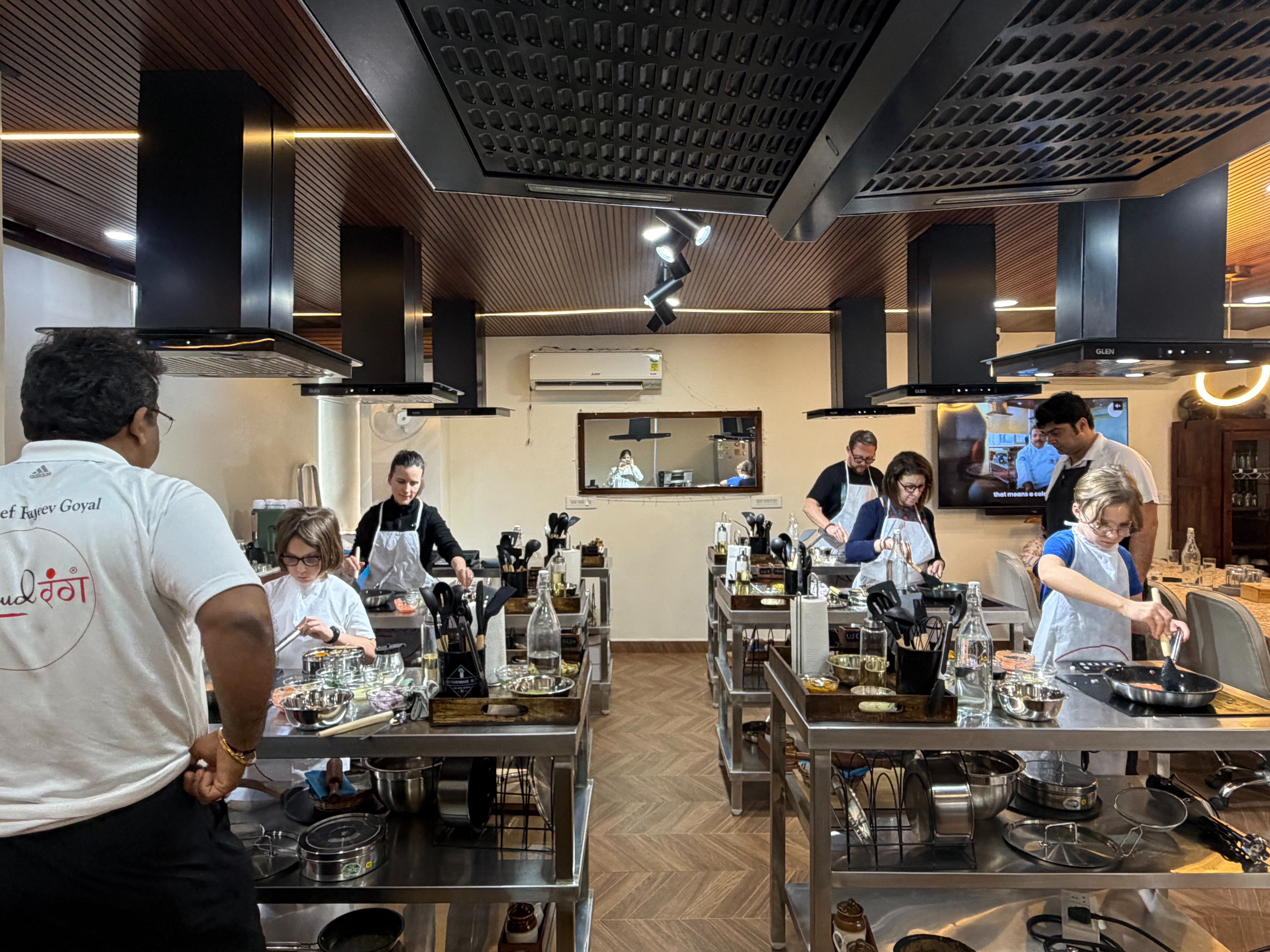 Authentic North Indian Cooking Experience in Historic Old Delhi