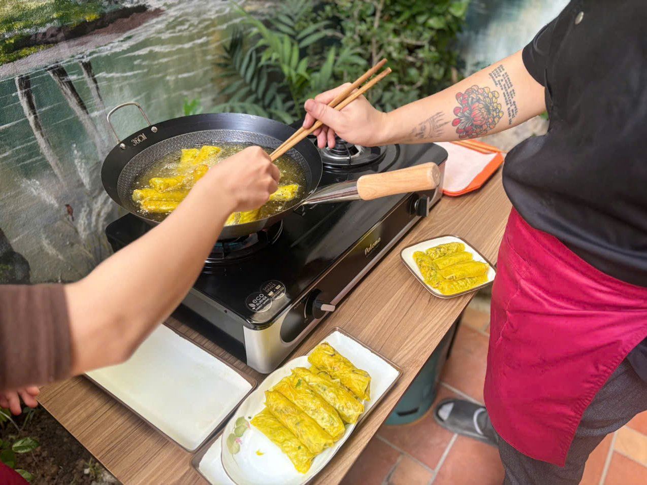 Kochen, Genießen & Lachen: Ein authentisches Kocherlebnis in Hanoi