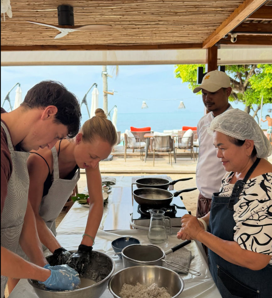 Koh Samui Traditional Thai Cooking Experience with Local Chefs