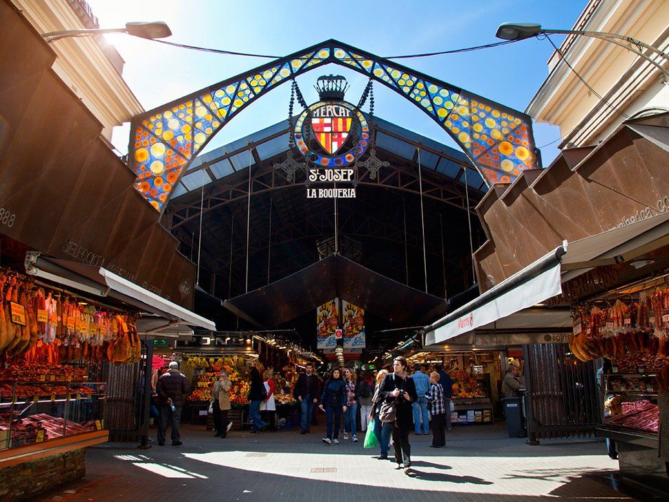 La Boqueria Market Tour & Premium Cooking Class in Designer Loft