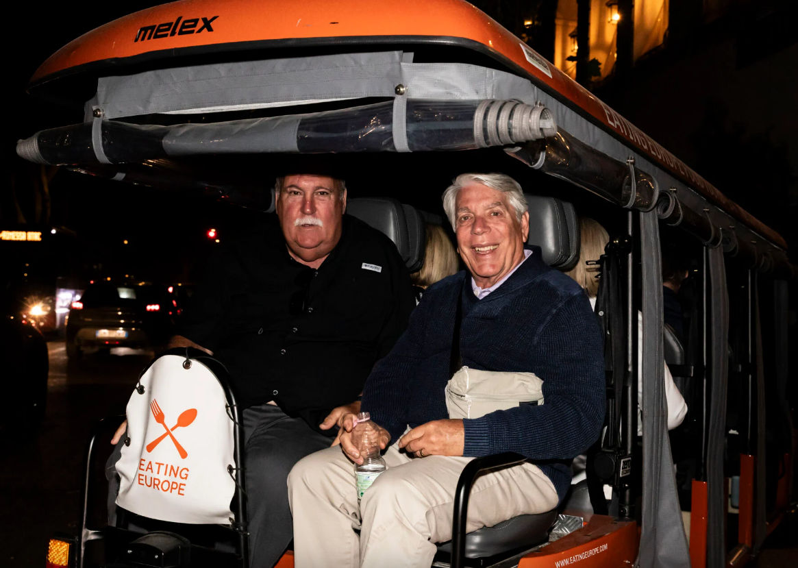Late Night in Rome: VIP Golf Cart Food & Drinks Experience