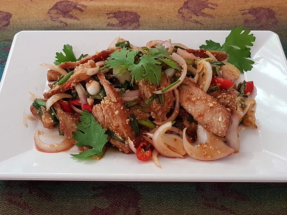 Choose Your Own Favorite Thai Dish Hands-on Authentic Thai Cooking Class with Local Market Tour