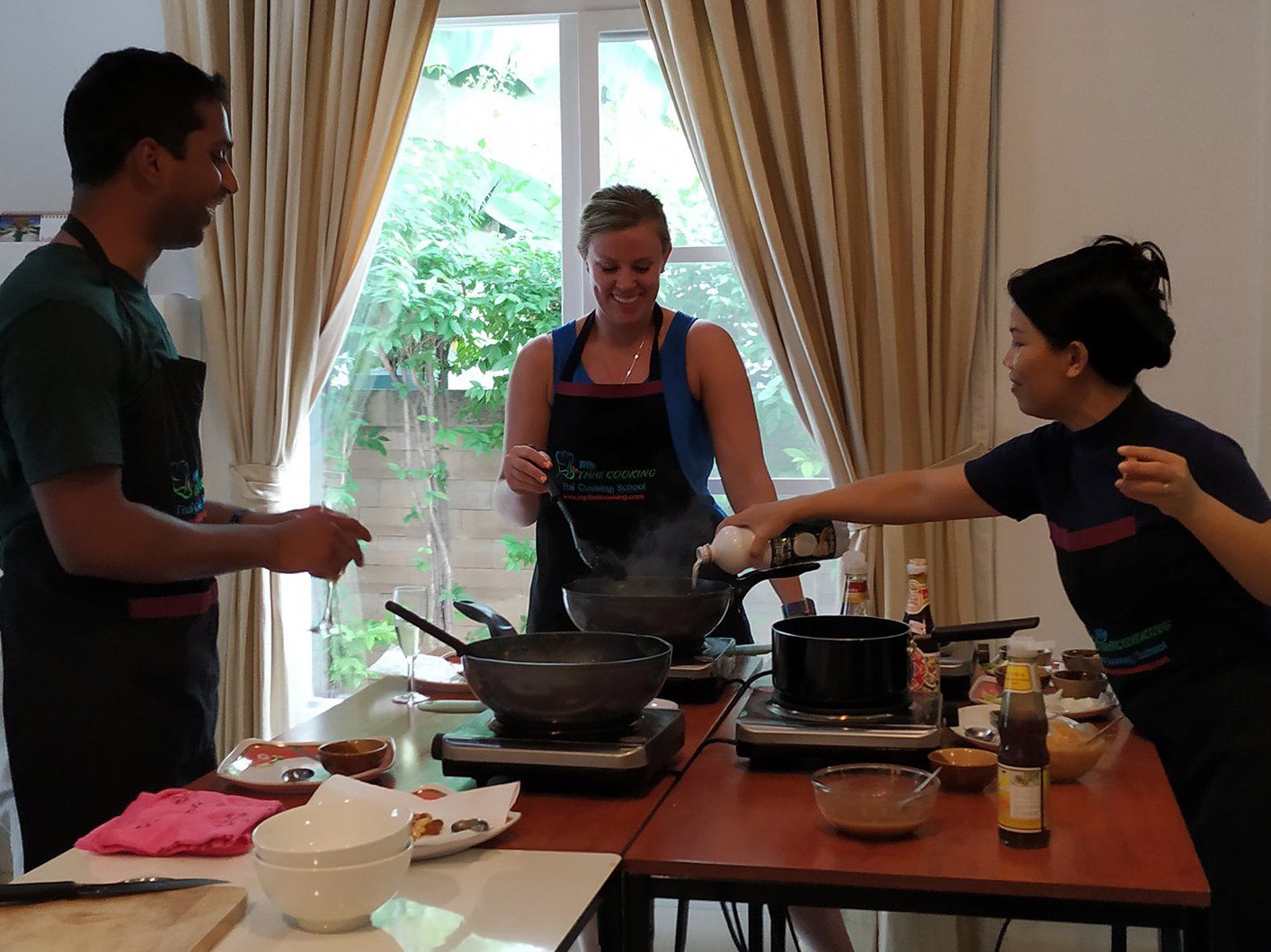 Choose Your Own Favorite Thai Dish Hands-on Authentic Thai Cooking Class with Local Market Tour