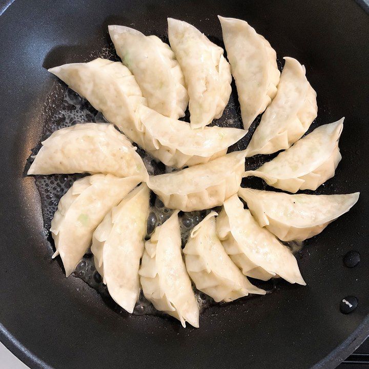 Vegetarian Ramen and Gyouza Making at a Local Home (Gluten Free & Halal Friendly)