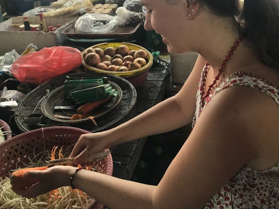 Traditional Vietnamese Cooking Class in Leina Cookery