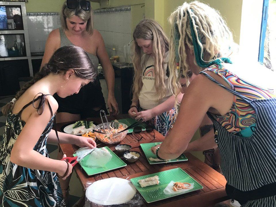 Traditional Vietnamese Cooking Class in Leina Cookery