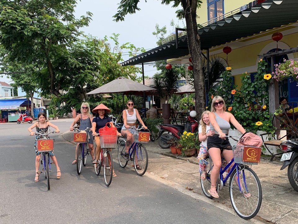 Traditional Vietnamese Cooking Class in Leina Cookery