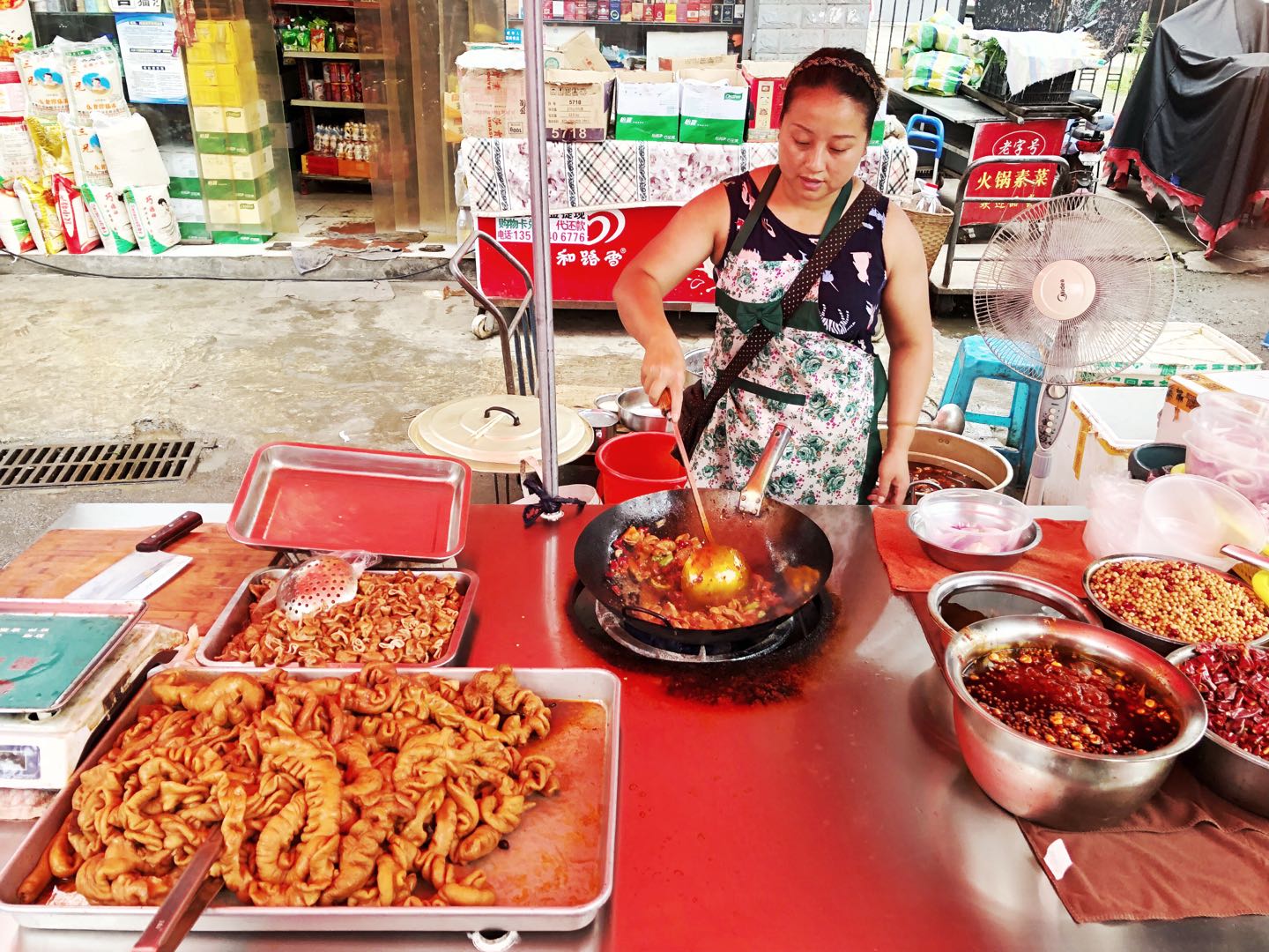 Escape to The Farm Market with Local Food