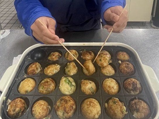 Mari bersenang-senang membuat Takoyaki Jepang yang terkenal di Nagoya!