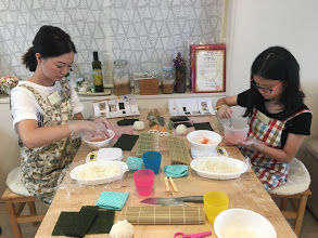 Let's Make Artistic Sushi in Osaka