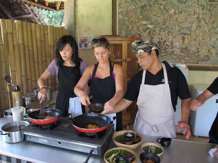 Lobong Culinary Experience: Immersion into Balinese Cuisine & Culture