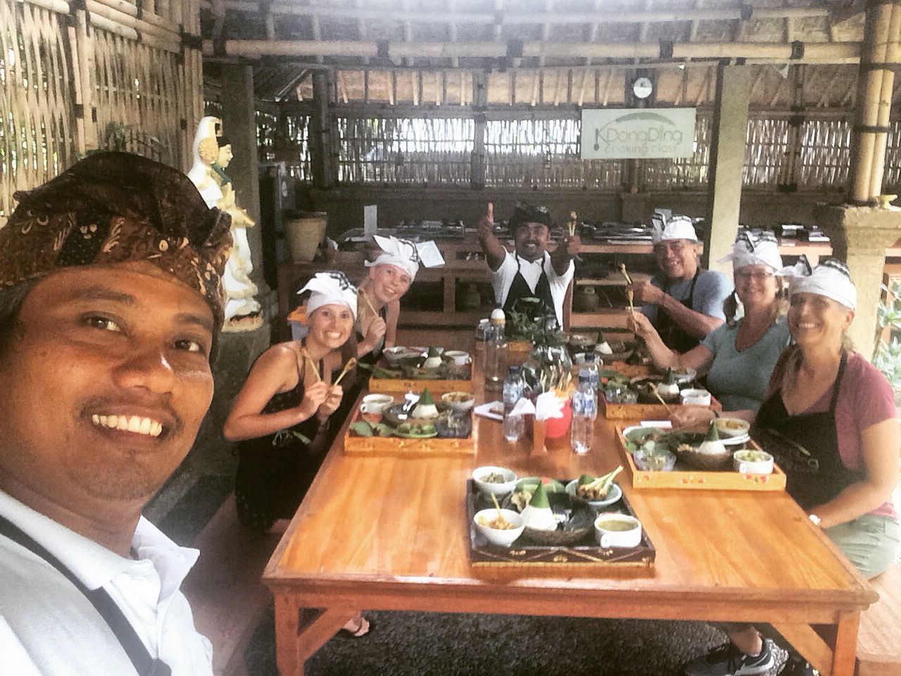 Exclusive Authentic Balinese Cooking in a Balinese Family Home