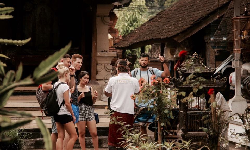 Exclusive Authentic Balinese Cooking in a Balinese Family Home